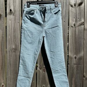 Abercrombie & Fitch Women's Light Blue Jeans
